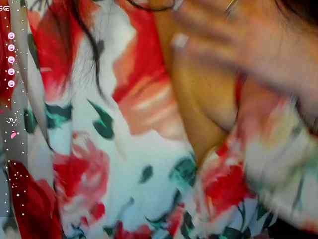 AliannaSoloKisses webcam