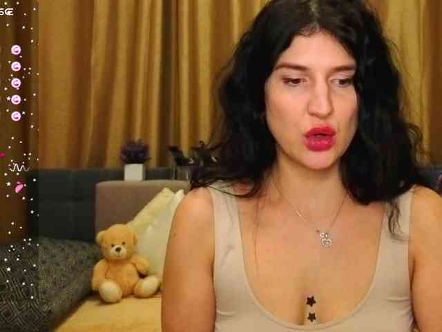 AliannaSoloKisses webcam