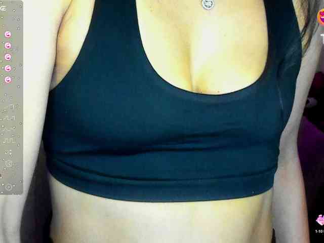 AliannaSoloKisses webcam