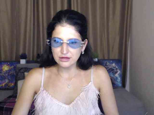 AliannaSoloKisses webcam