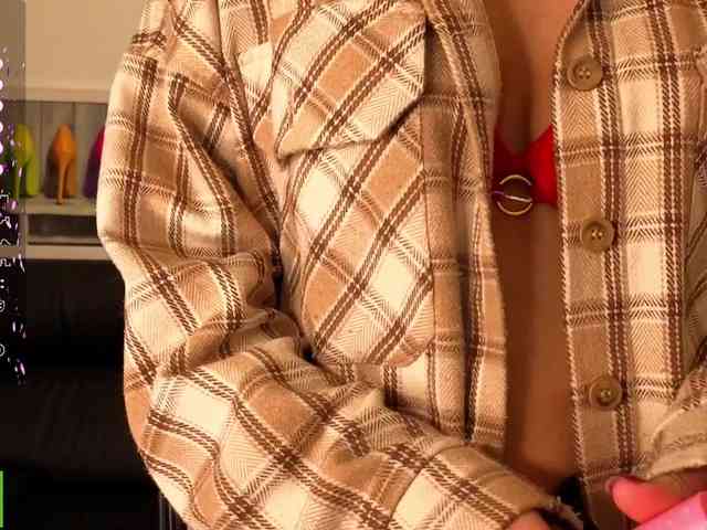 AliannaSoloKisses webcam