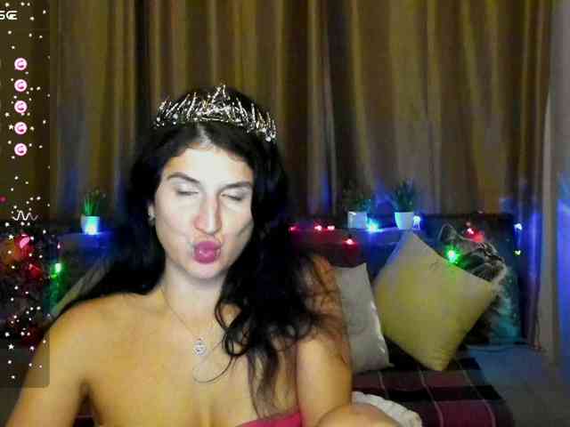 AliannaSoloKisses webcam