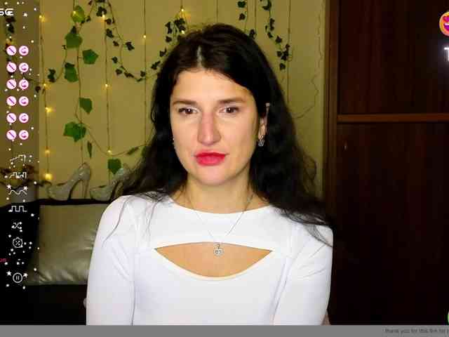 AliannaSoloKisses webcam