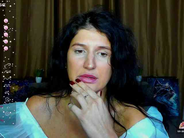 AliannaSoloKisses webcam