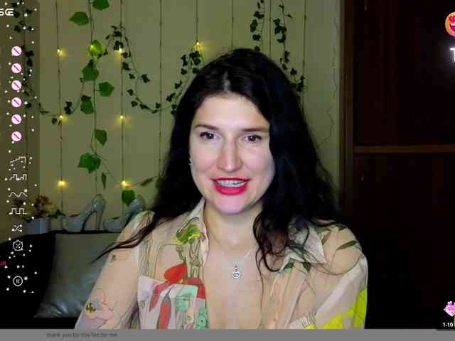 AliannaSoloKisses webcam