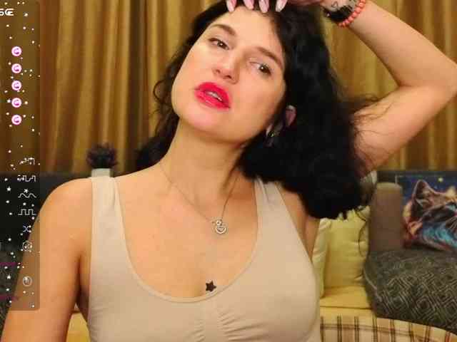 AliannaSoloKisses webcam