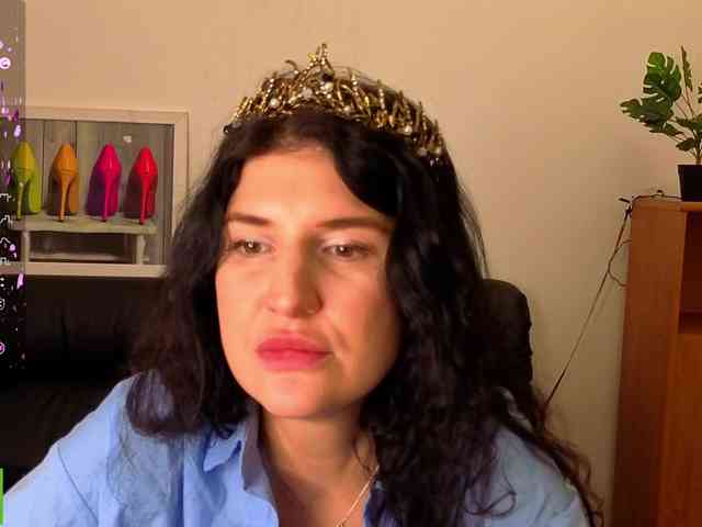 AliannaSoloKisses webcam