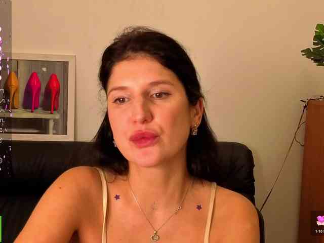 AliannaSoloKisses webcam