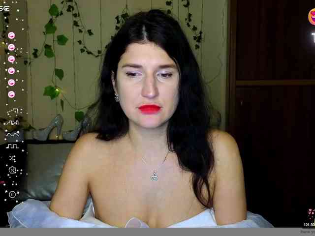 AliannaSoloKisses webcam