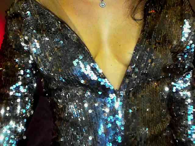 AliannaSoloKisses webcam