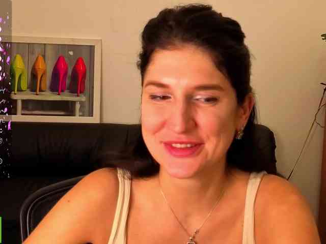 AliannaSoloKisses webcam