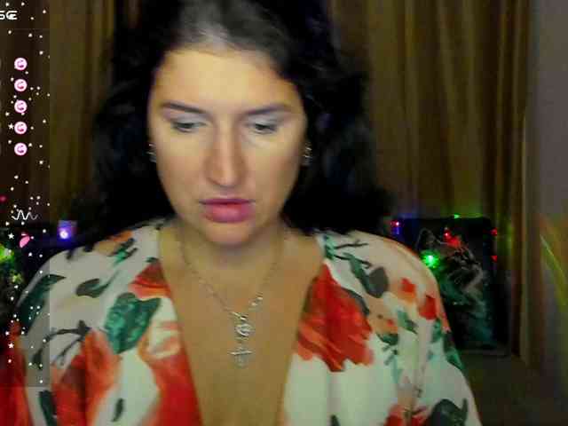 AliannaSoloKisses webcam