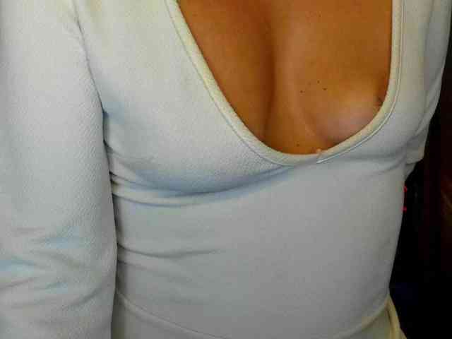 AliannaSoloKisses webcam