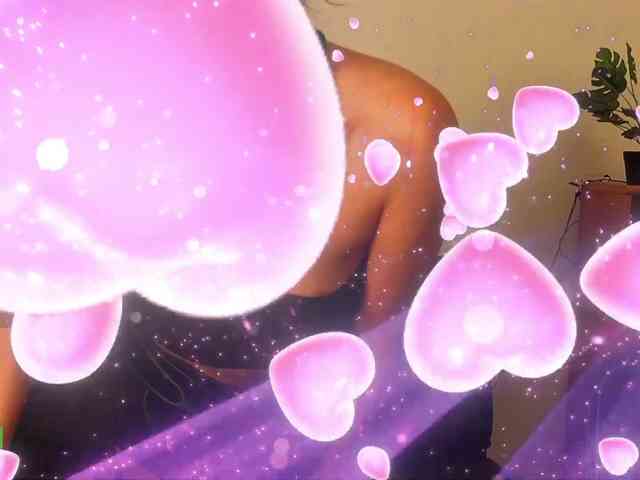 AliannaSoloKisses webcam