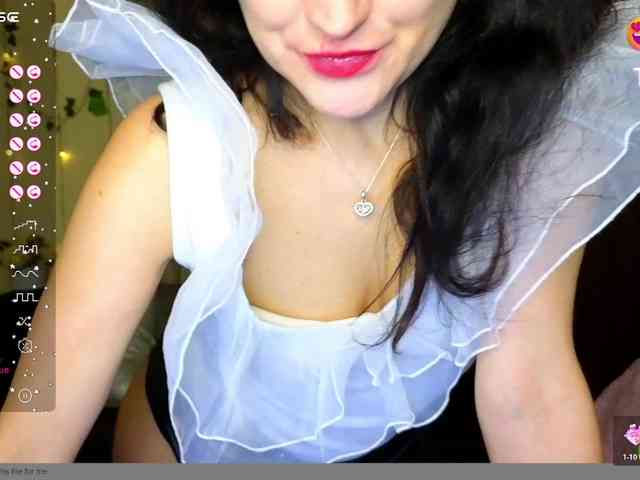 AliannaSoloKisses webcam
