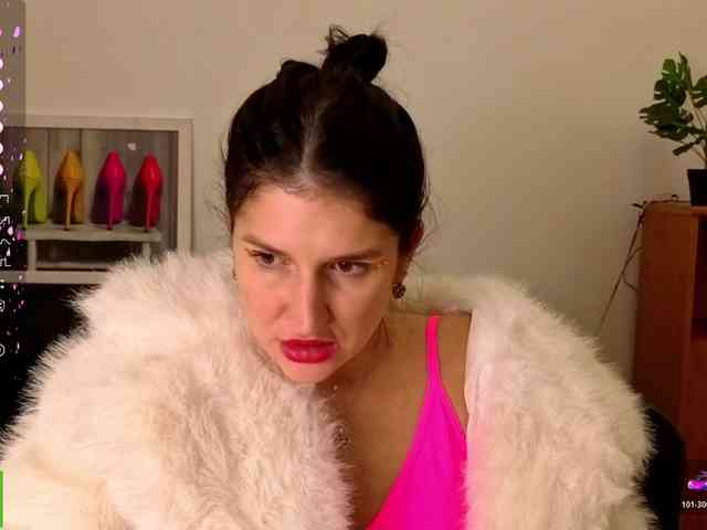 AliannaSoloKisses webcam