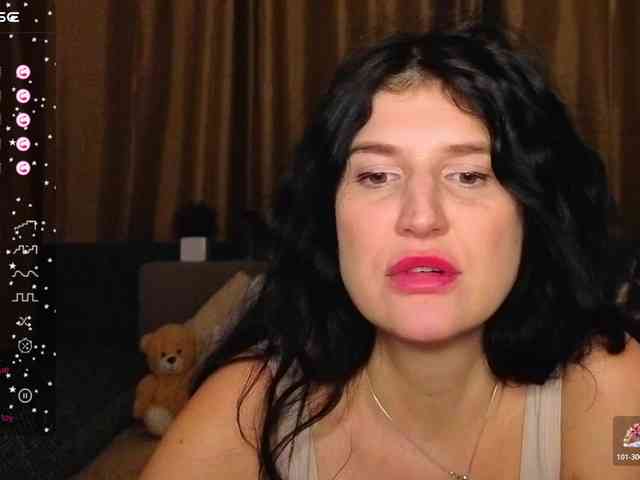 AliannaSoloKisses webcam