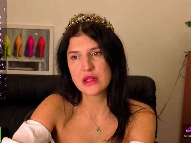 AliannaSoloKisses webcam