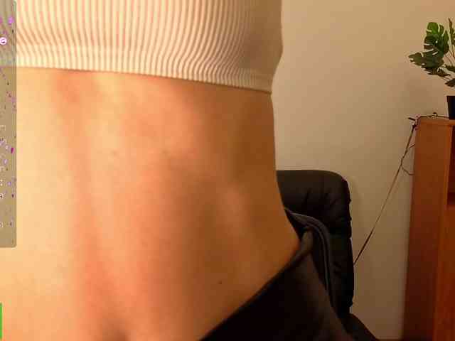 AliannaSoloKisses webcam