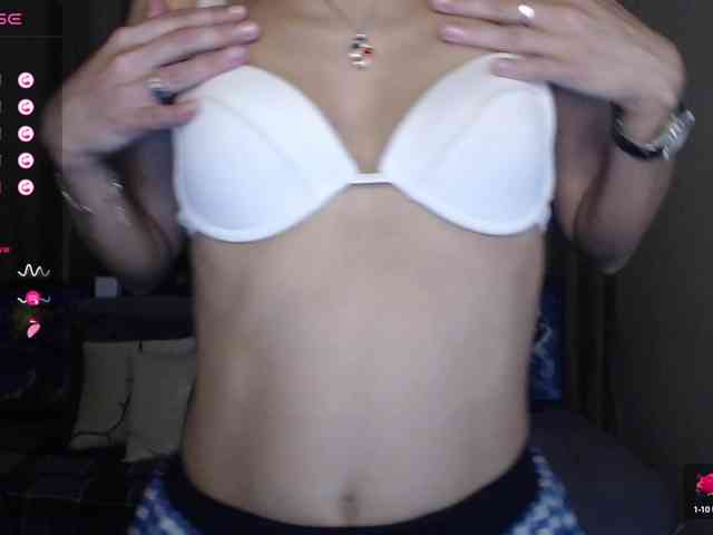 AliannaSoloKisses webcam