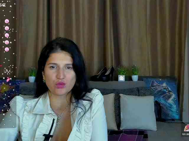 AliannaSoloKisses webcam