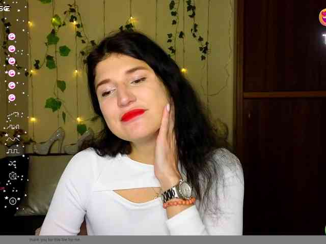 AliannaSoloKisses webcam