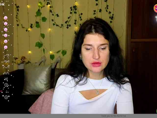 AliannaSoloKisses webcam