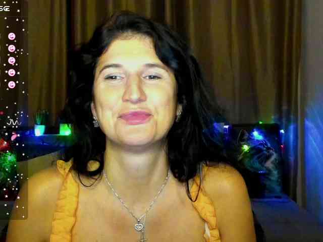 AliannaSoloKisses webcam