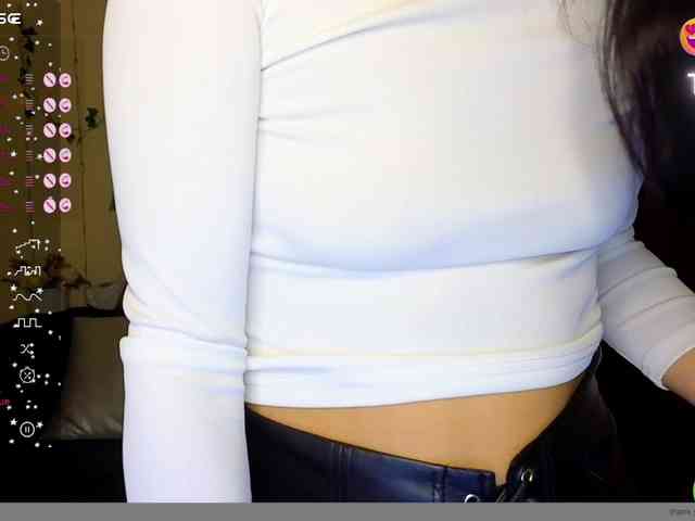 AliannaSoloKisses webcam