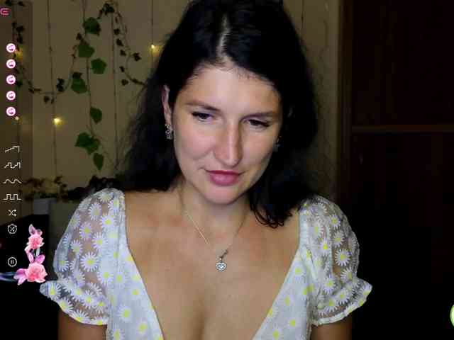 AliannaSoloKisses webcam