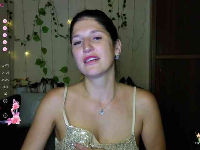 AliannaSoloKisses webcam
