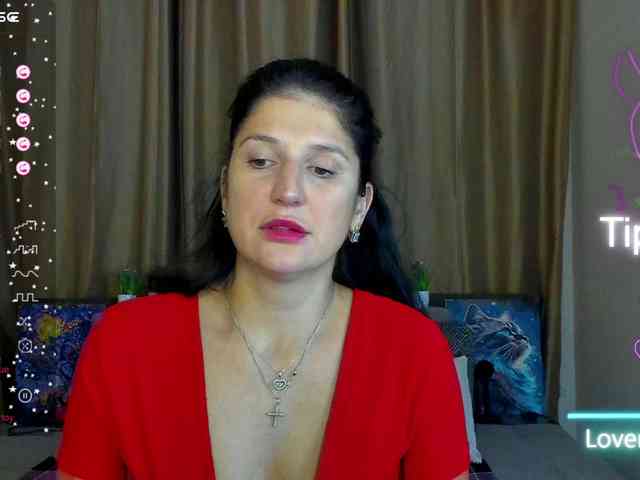 AliannaSoloKisses webcam