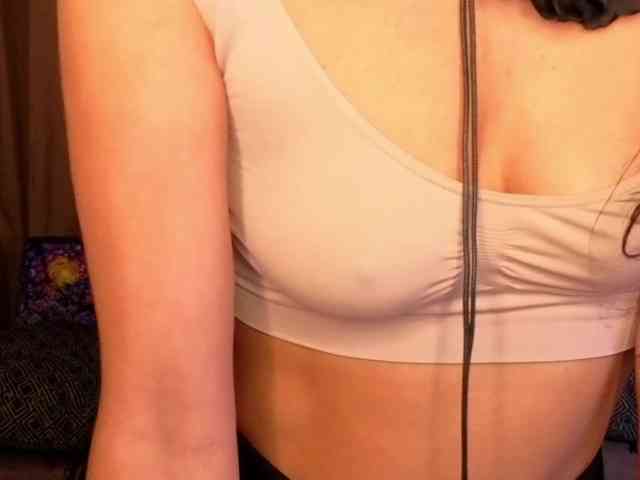 AliannaSoloKisses webcam