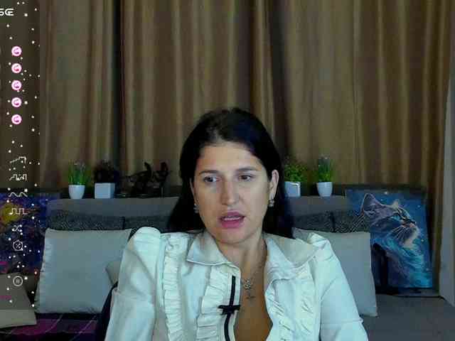 AliannaSoloKisses webcam