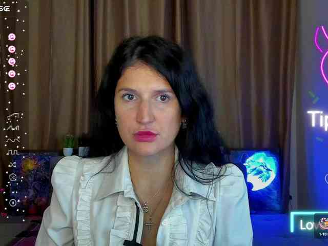 AliannaSoloKisses webcam