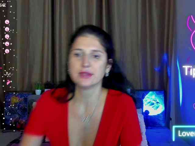 AliannaSoloKisses webcam