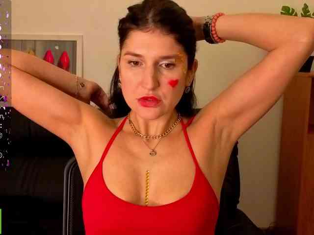 AliannaSoloKisses webcam