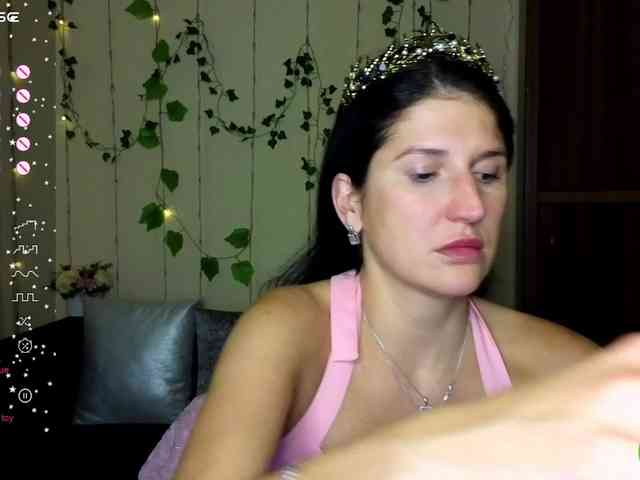 AliannaSoloKisses webcam