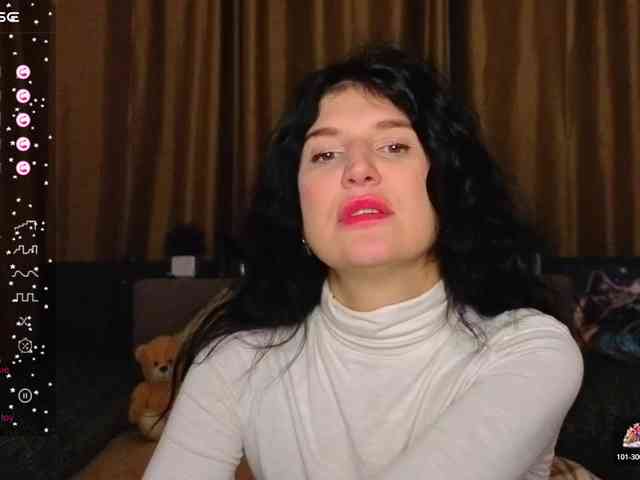 AliannaSoloKisses webcam