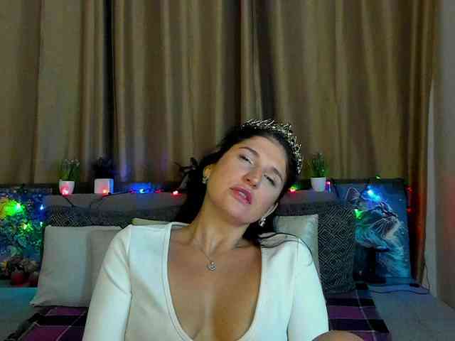 AliannaSoloKisses webcam