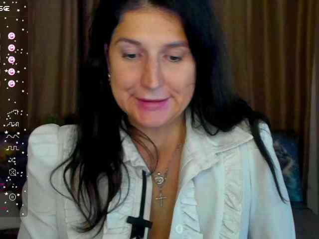 AliannaSoloKisses webcam