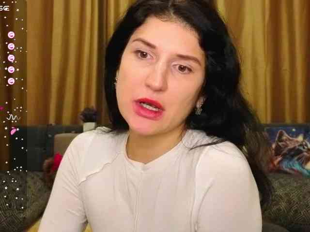 AliannaSoloKisses webcam