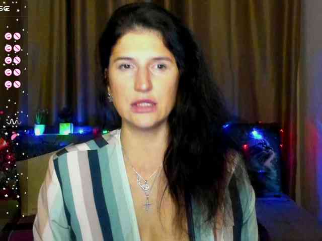 AliannaSoloKisses webcam