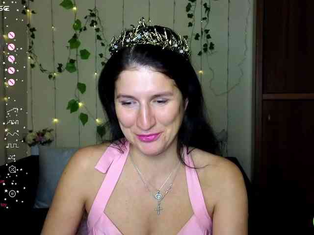 AliannaSoloKisses webcam