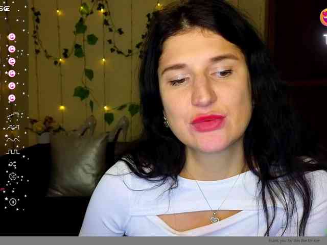 AliannaSoloKisses webcam