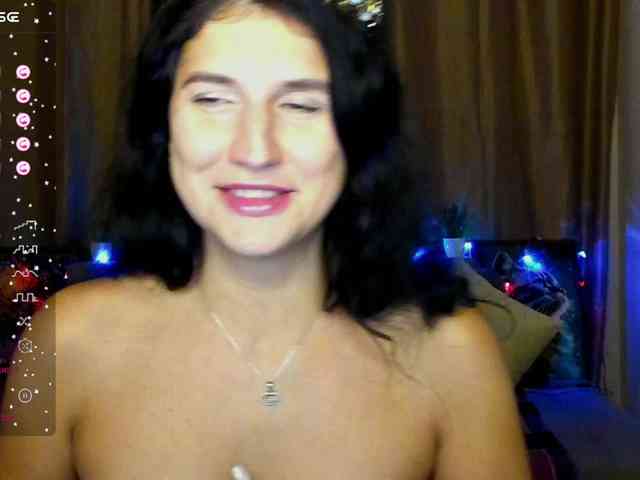 AliannaSoloKisses webcam