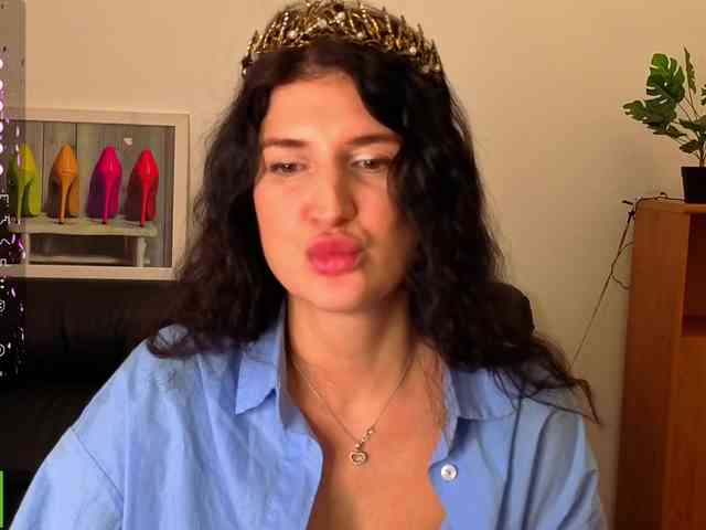 AliannaSoloKisses webcam