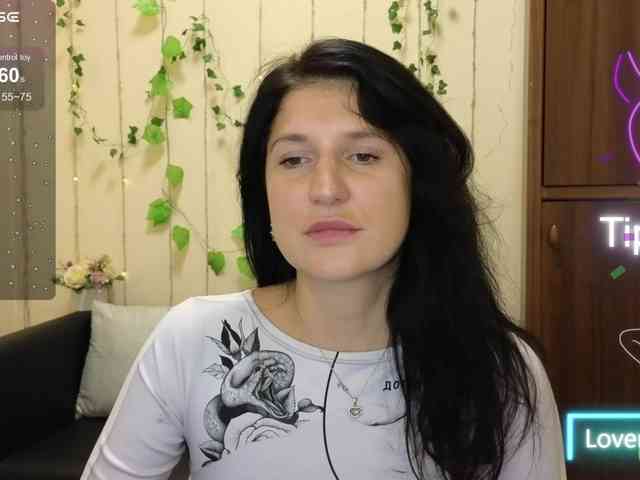 AliannaSoloKisses webcam