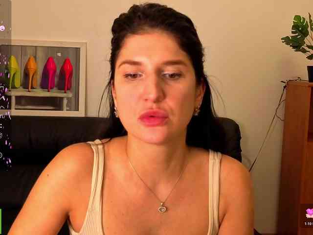 AliannaSoloKisses webcam