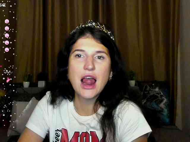 AliannaSoloKisses webcam